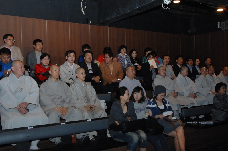 2010.05.11_원장스님 연극 관람 (2)